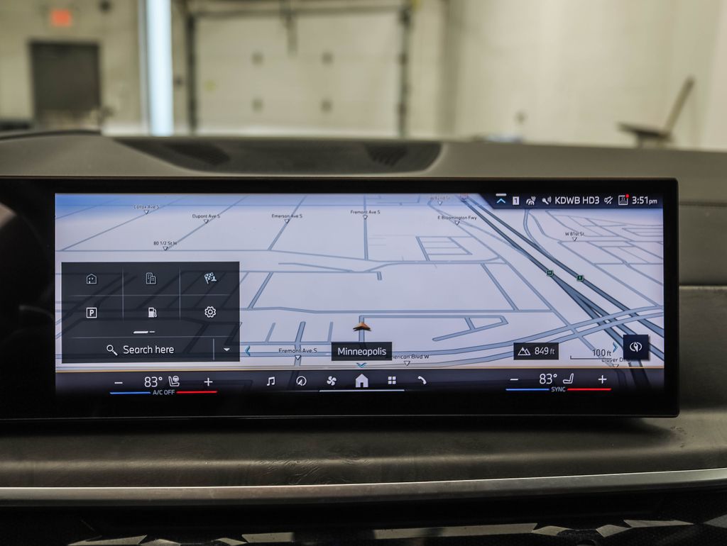 Thumbnail: 2024 BMW X6 - 16