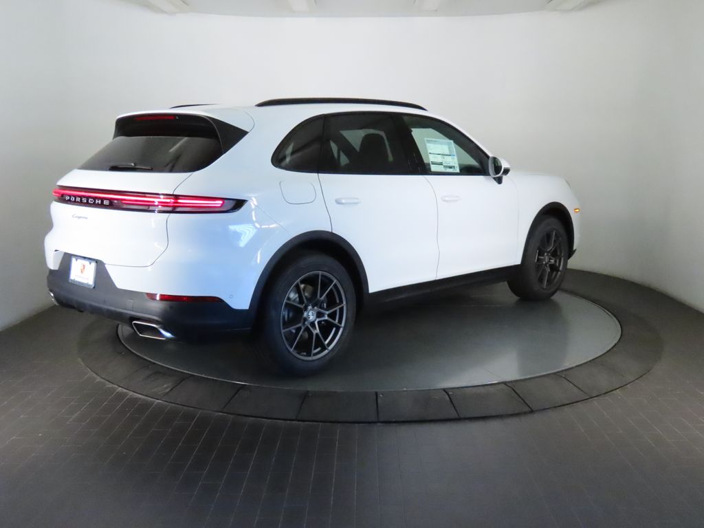 Thumbnail: 2026 Porsche Cayenne - 7