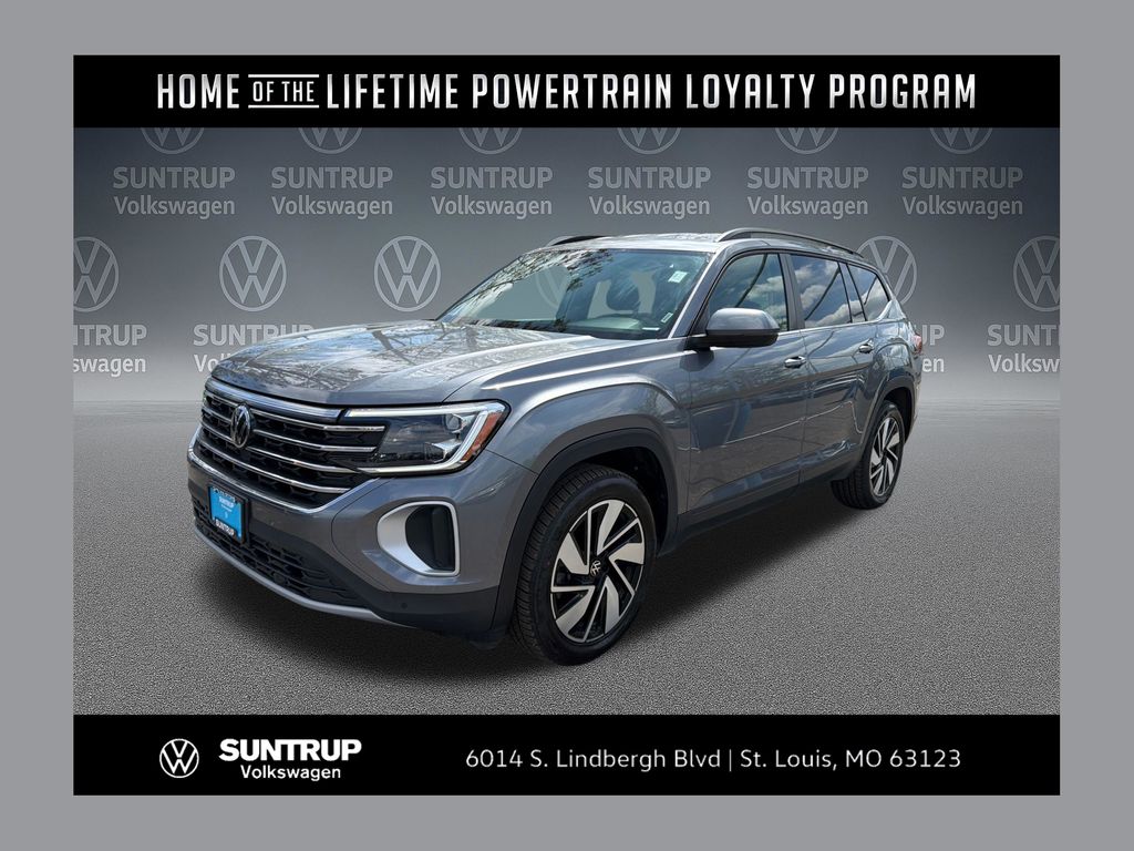 Platinum Gray Metallic 2024 Volkswagen Atlas SE 4Motion AWD with Technology SUV / Crossover All-Wheel Drive 8-Speed Automatic