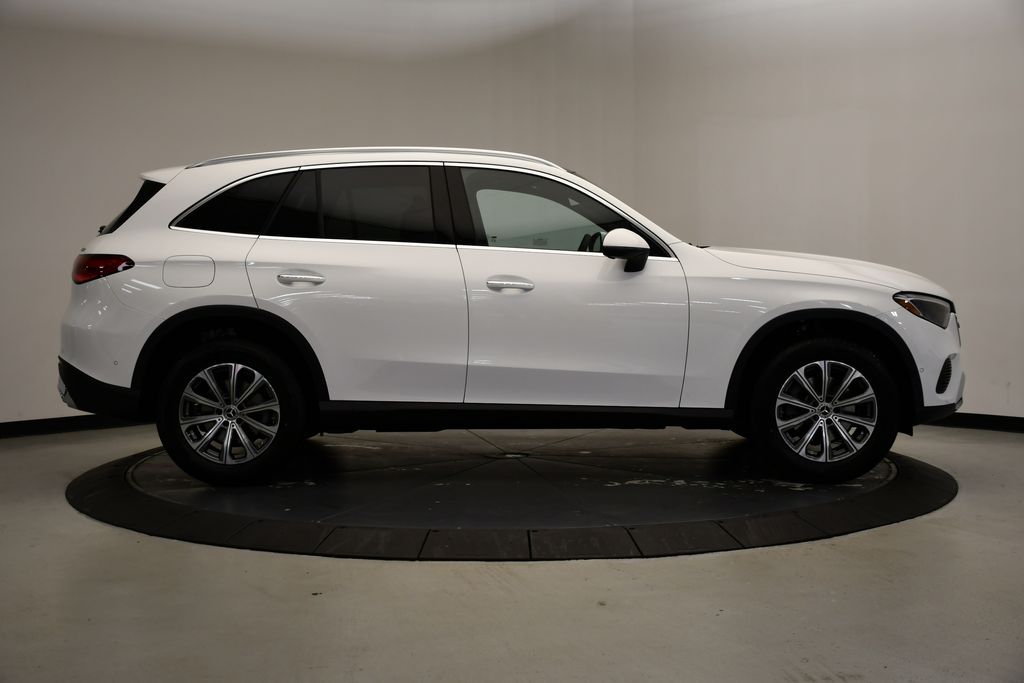 Thumbnail: 2026 Mercedes-Benz GLC - 6