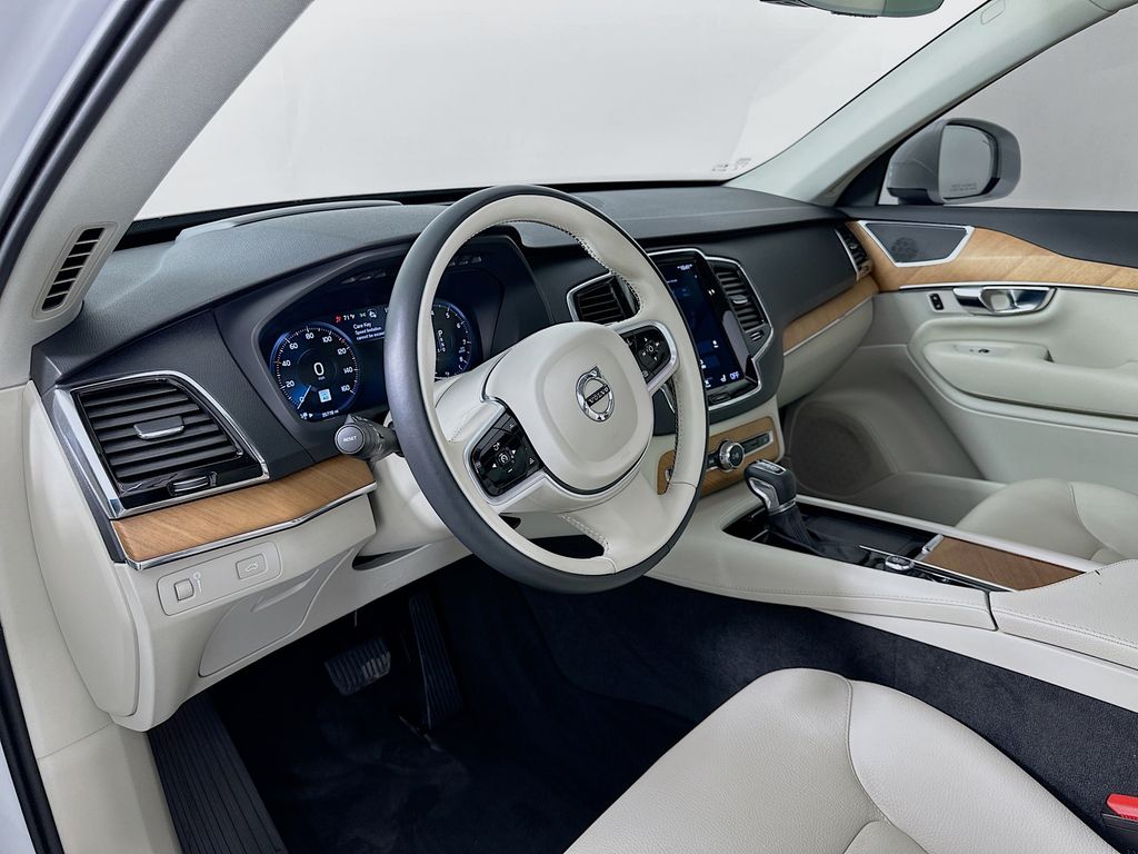 Thumbnail: 2021 Volvo XC90 - 9