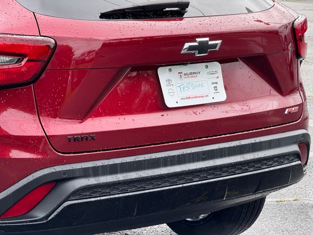 Used 2025 Chevrolet Trax SUV