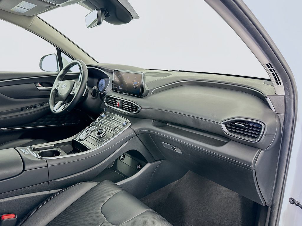 Thumbnail: 2023 Hyundai Santa Fe - 31