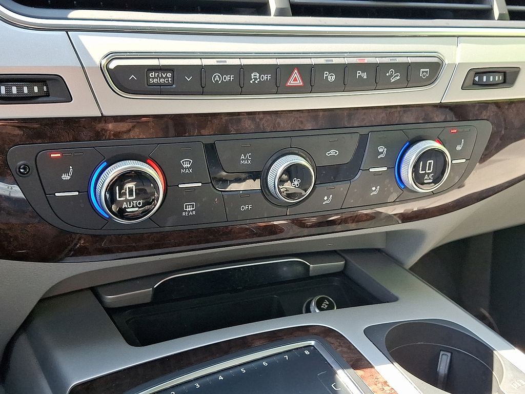 2019 Audi Q7 Premium Plus 16