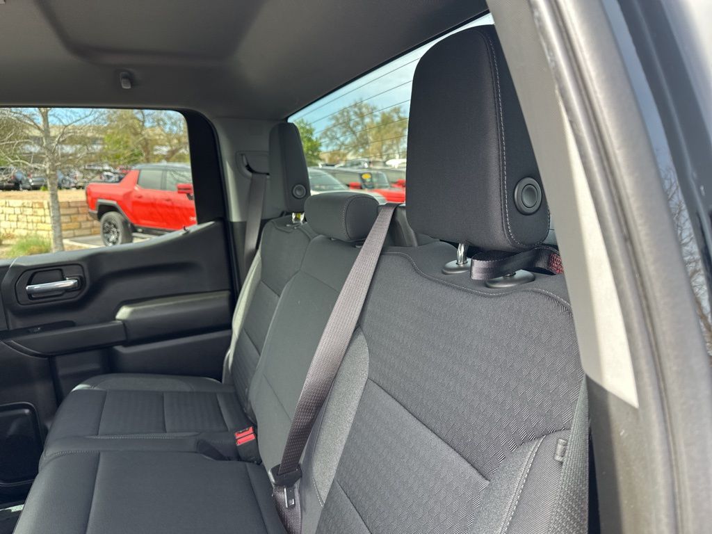 Used Car 2022 Chevrolet Silverado 1500  Custom For Sale Under $30,000 In Austin, Texas