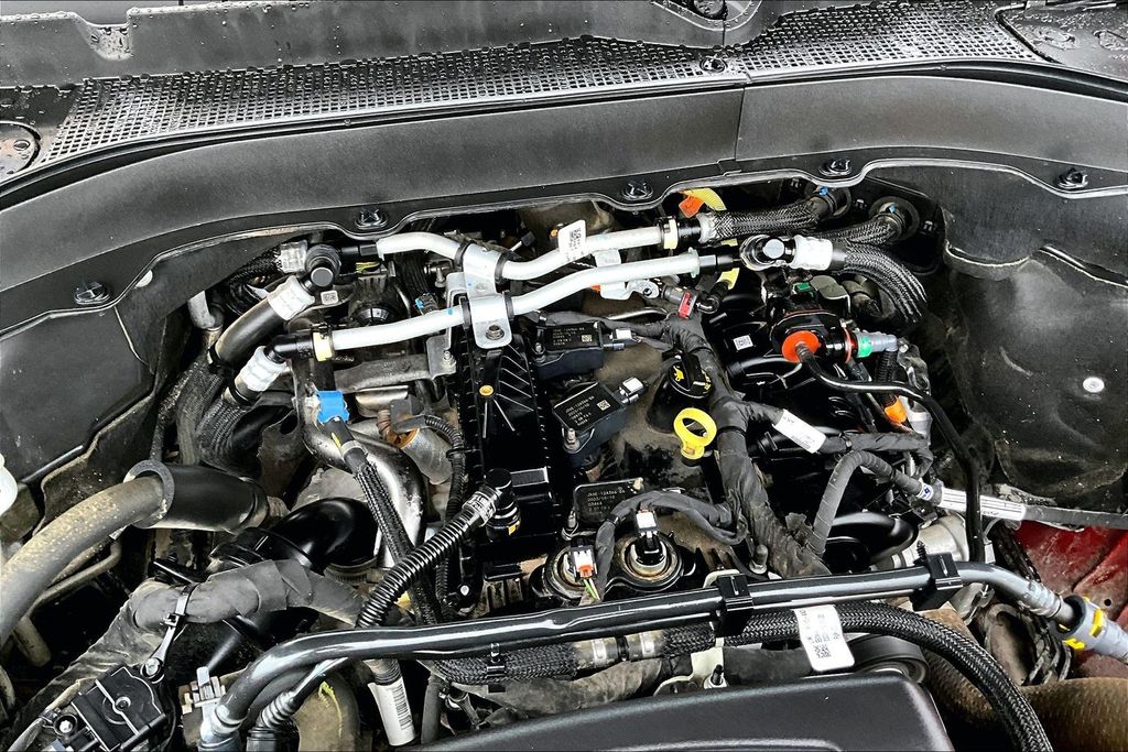 2023 Ford Explorer XLT Red at Baytown Hyundai