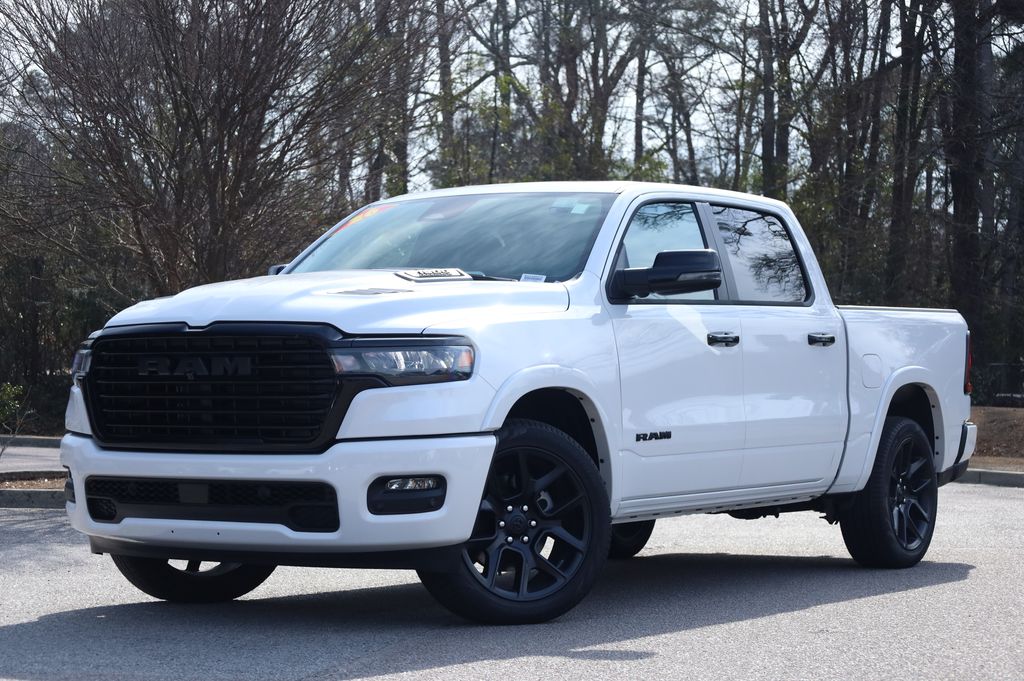 2026 RAM 1500 Laramie Crew Cab 4WD