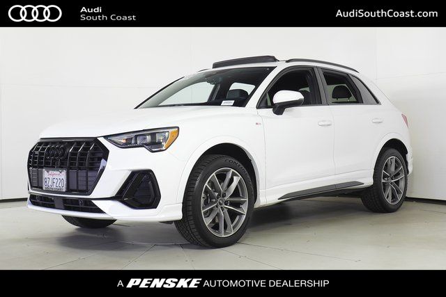 2022 Audi Q3 Premium 1