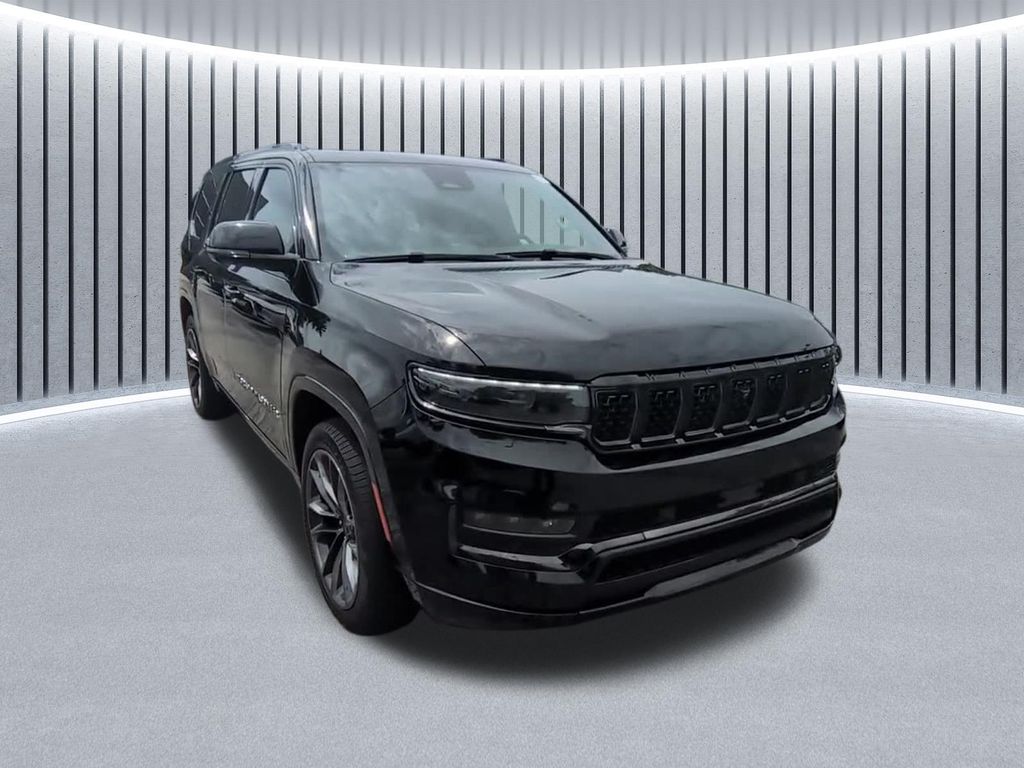 Diamond Black Crystal Pearlcoat 2024 Jeep Grand Wagoneer SUV / Crossover Four-Wheel Drive 8-Speed Automatic