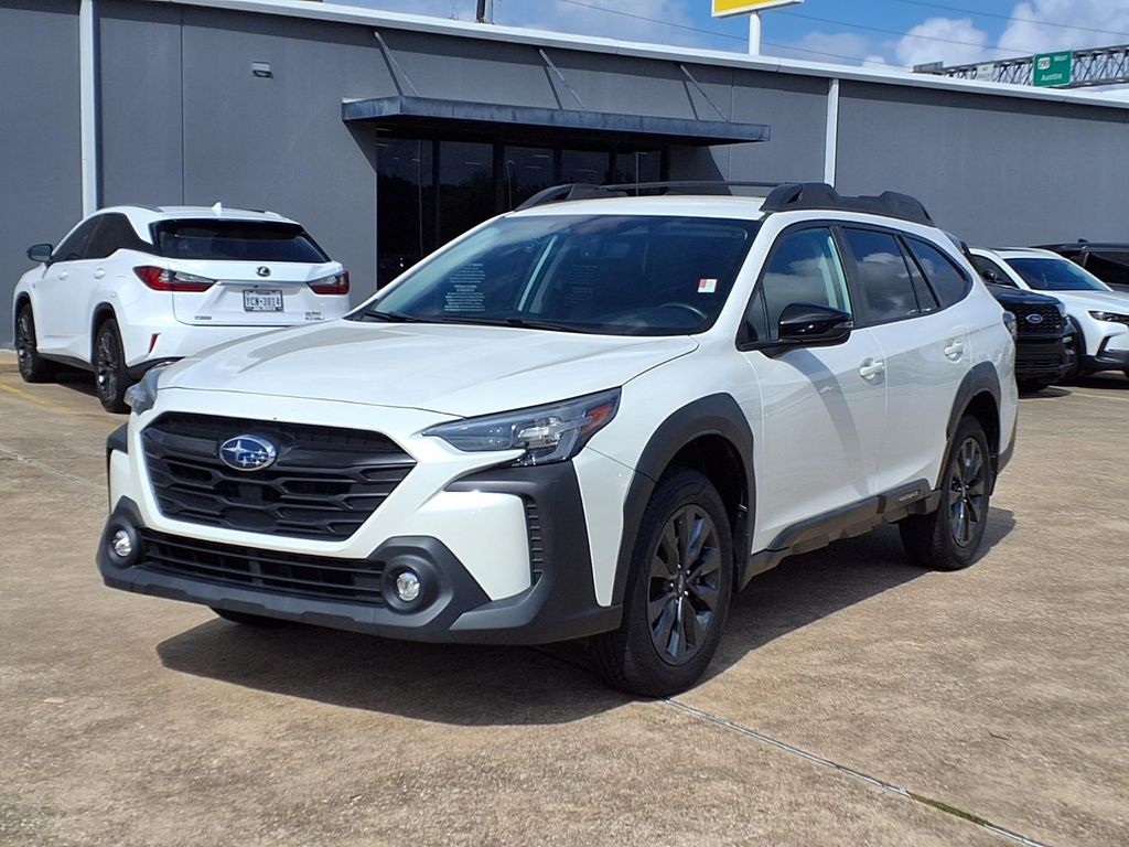 2023 Subaru Outback Onyx Edition White at Baytown Hyundai