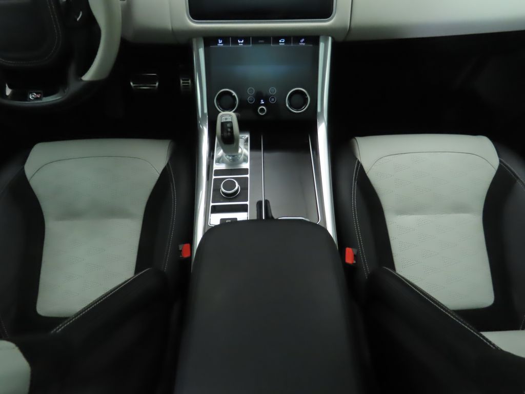 Thumbnail: 2021 Land Rover Range Rover Sport - 17