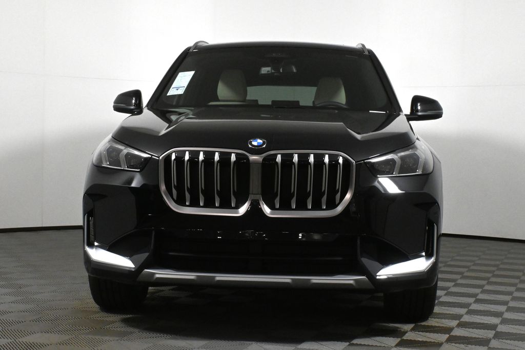 2025 BMW X1 xDrive28i 10