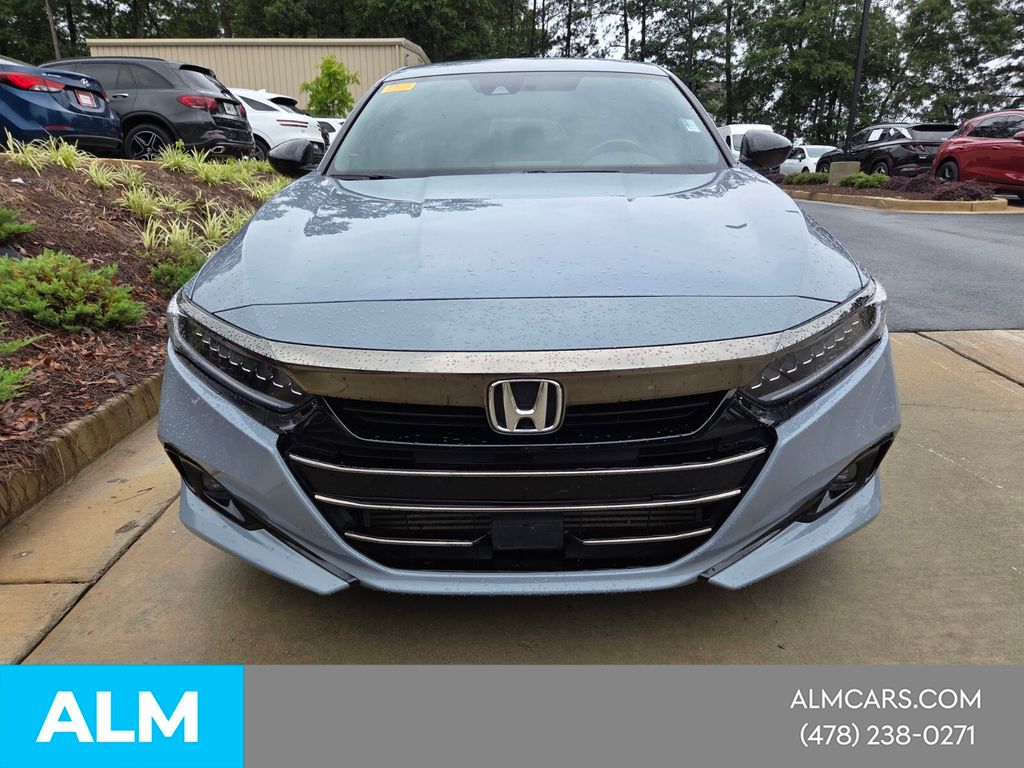 Used 2022  Honda Sport image 15