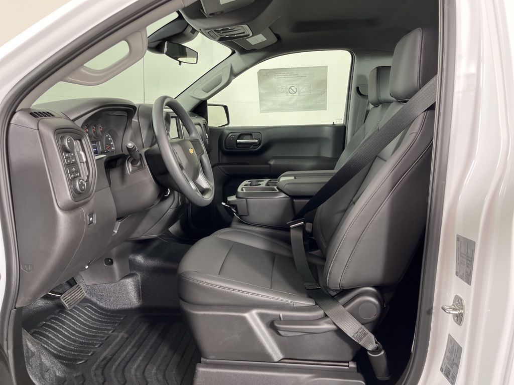 Thumbnail: 2026 Chevrolet Silverado 1500 - 20