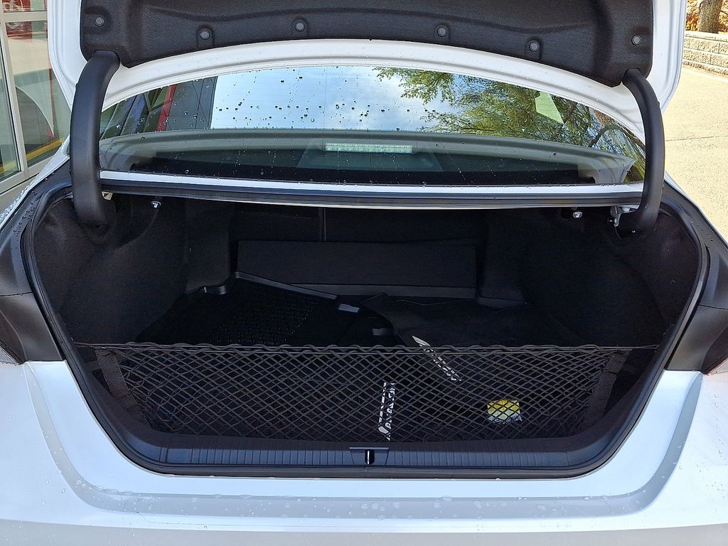 Thumbnail: 2019 Toyota Avalon - 29