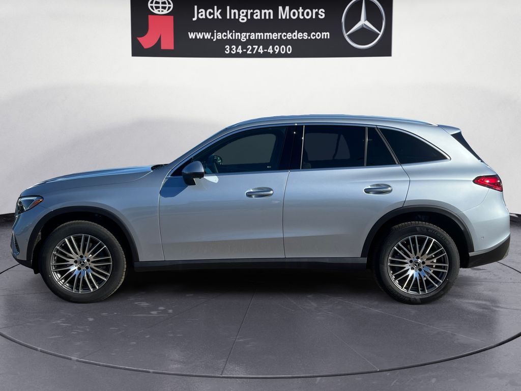 new 2026 Mercedes-Benz GLC car