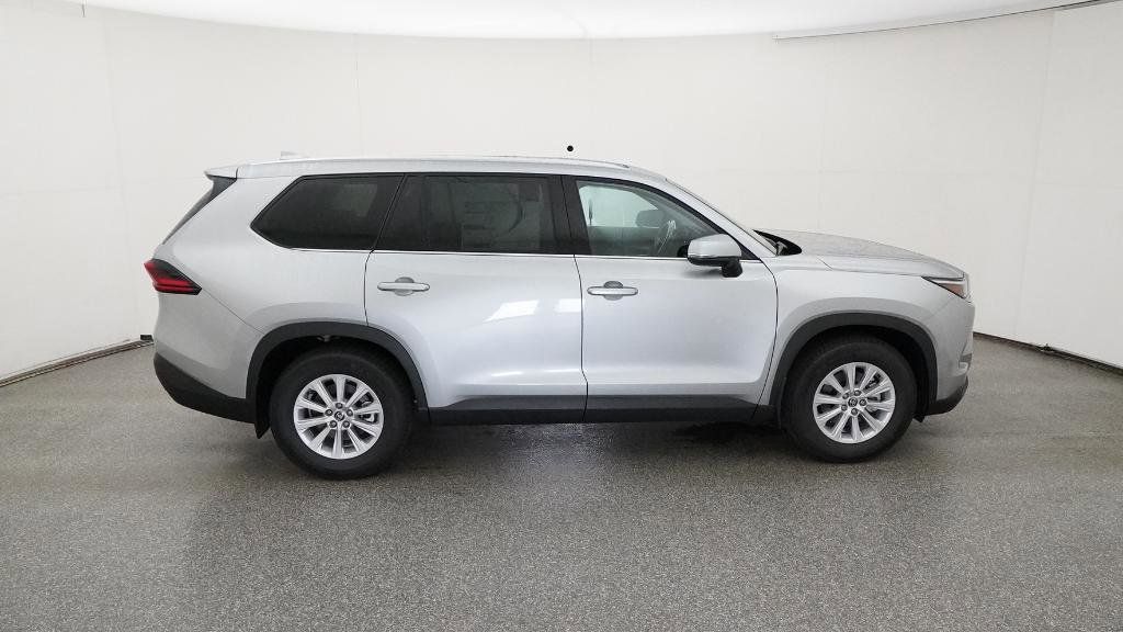 Thumbnail: 2026 Toyota Grand Highlander - 2