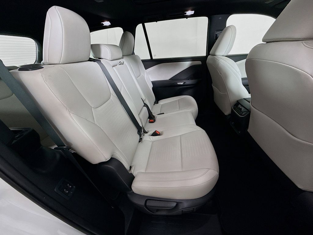 Thumbnail: 2024 Lexus TX - 28