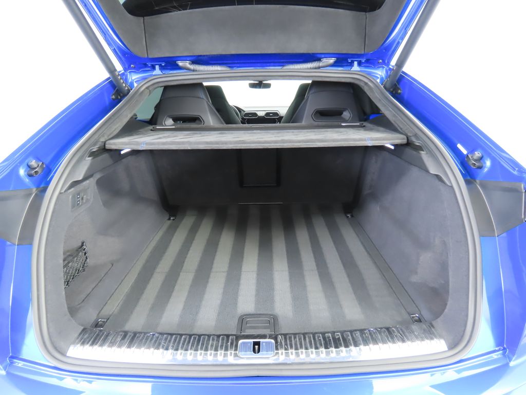 Thumbnail: 2023 Lamborghini Urus - 27