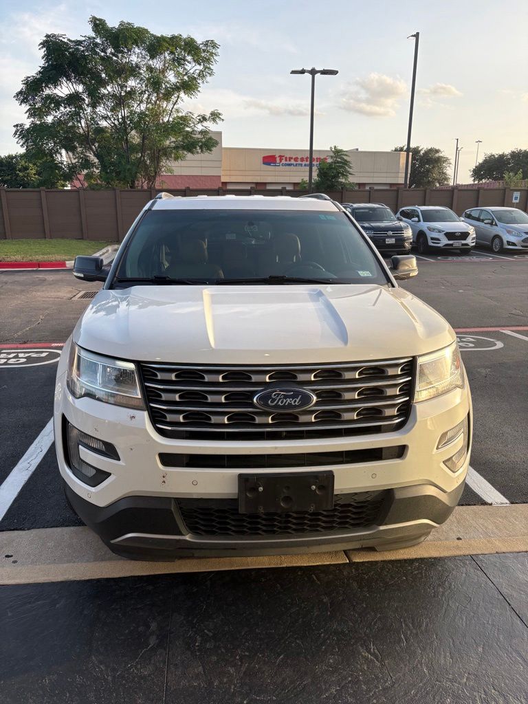 Thumbnail: 2017 Ford Explorer - 2
