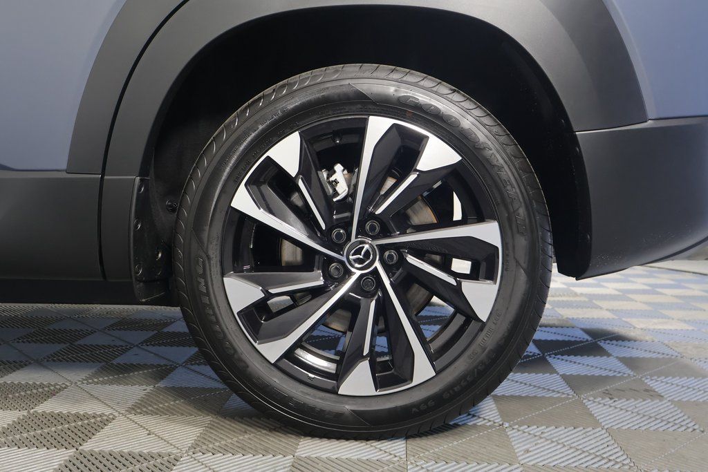 Thumbnail: 2025 Mazda CX-50 - 10