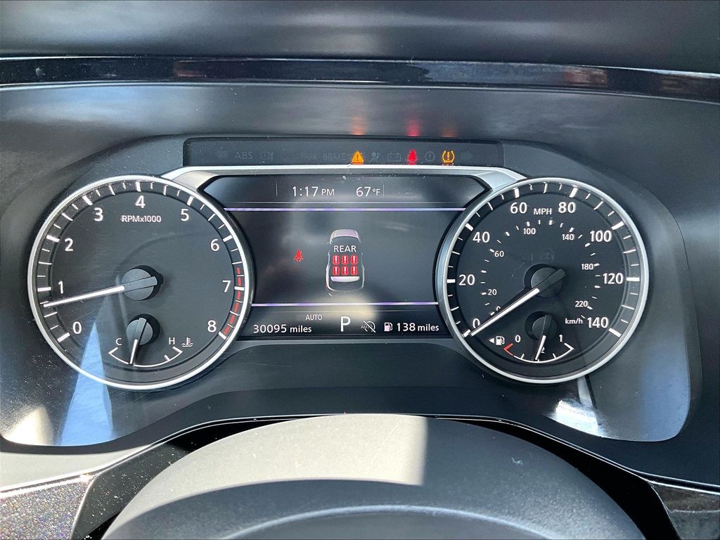 2025 Nissan Pathfinder — photo 25