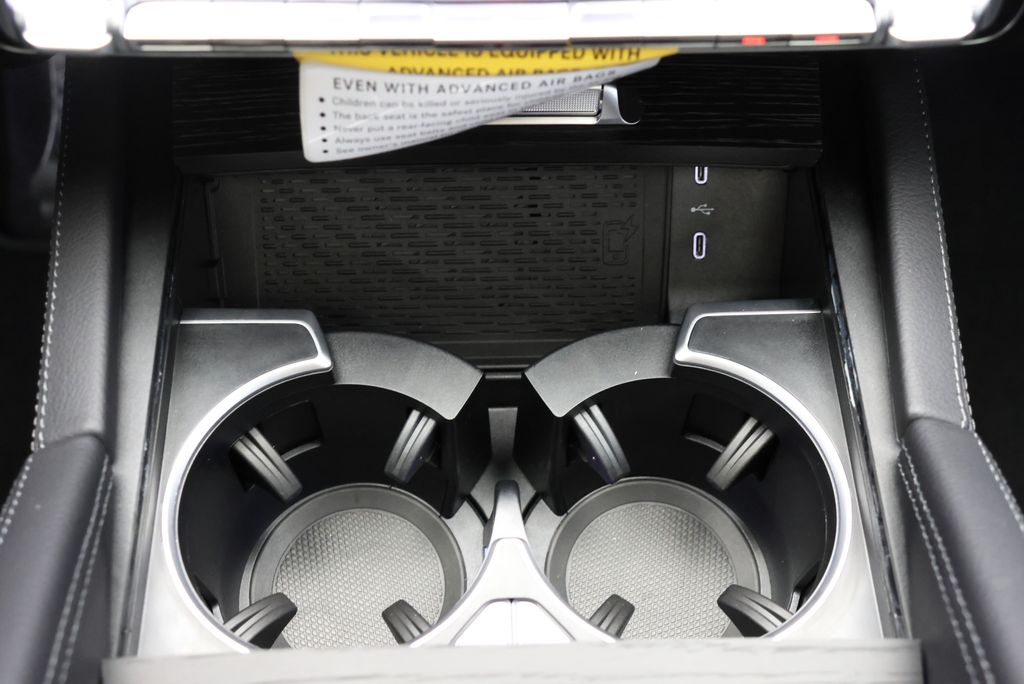 Thumbnail: 2026 Mercedes-Benz GLS - 28