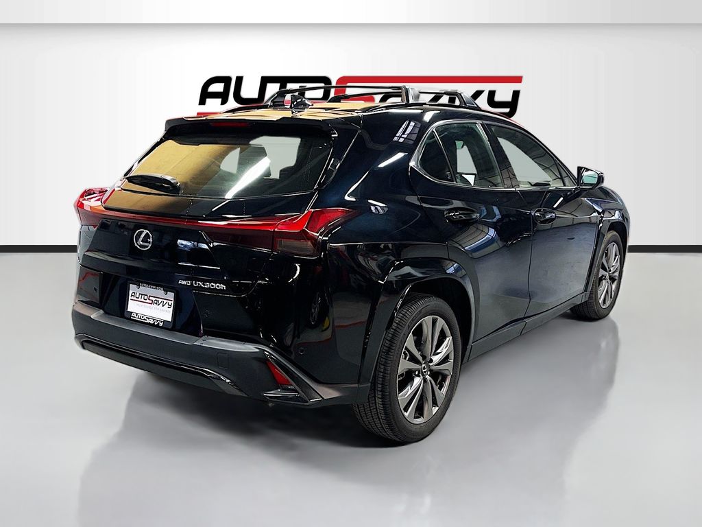 Used 2025 Obsidian Lexus 300h F SPORT Design image 7