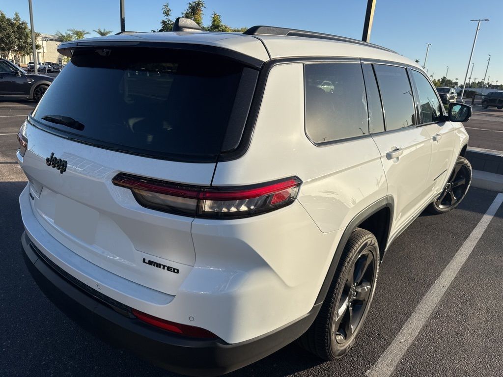 Thumbnail: 2024 Jeep Grand Cherokee L - 6