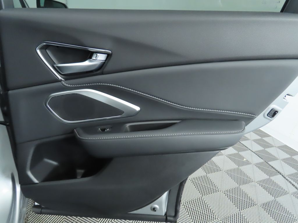 2025 Acura RDX Base 28