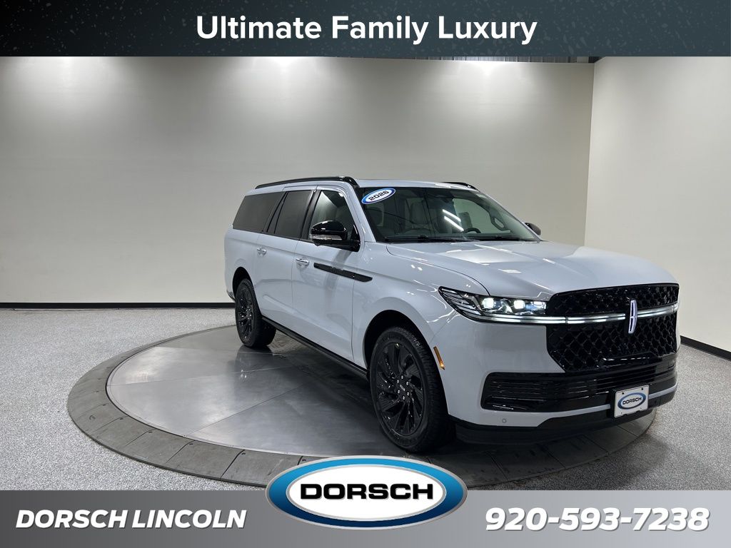 new 2026 Lincoln Navigator L car, priced at $111,115
