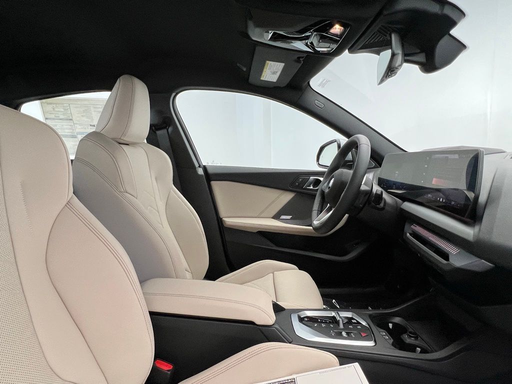 Thumbnail: 2026 BMW 2 Series - 6