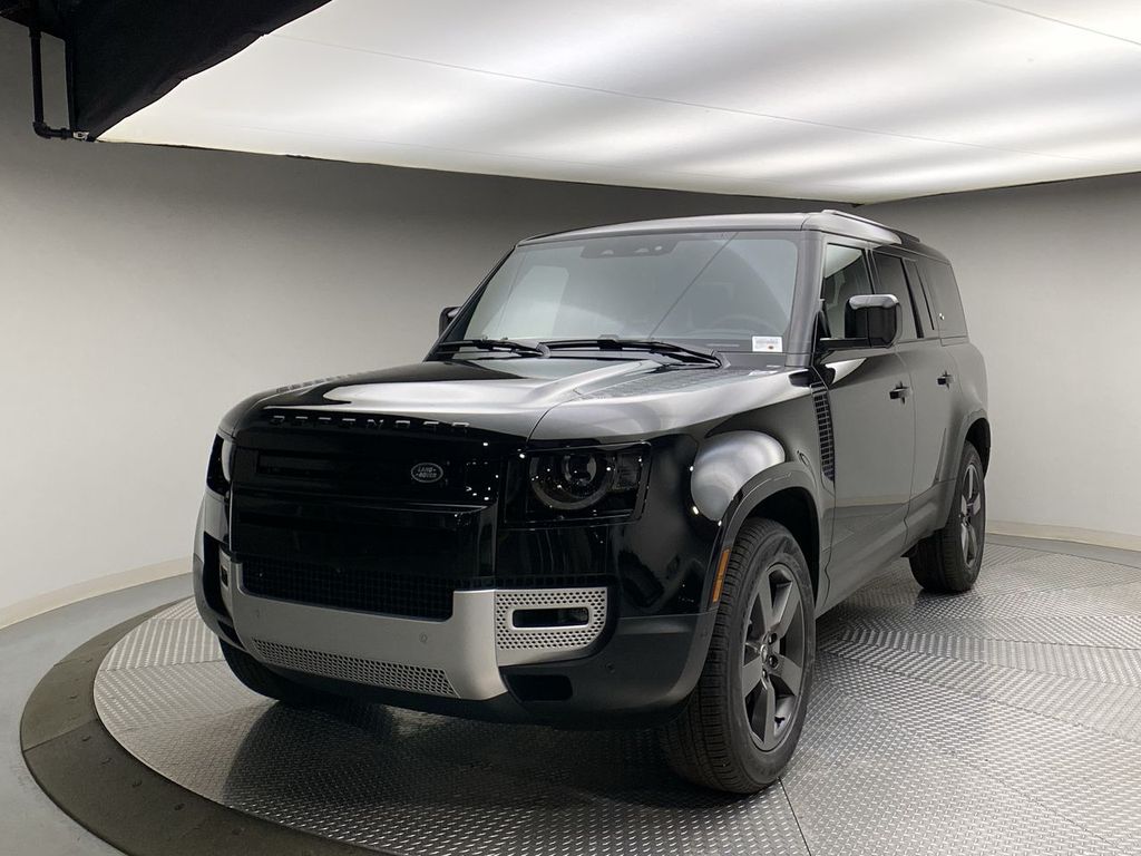 2023 Land Rover Defender 130 -
                Paramus, NJ