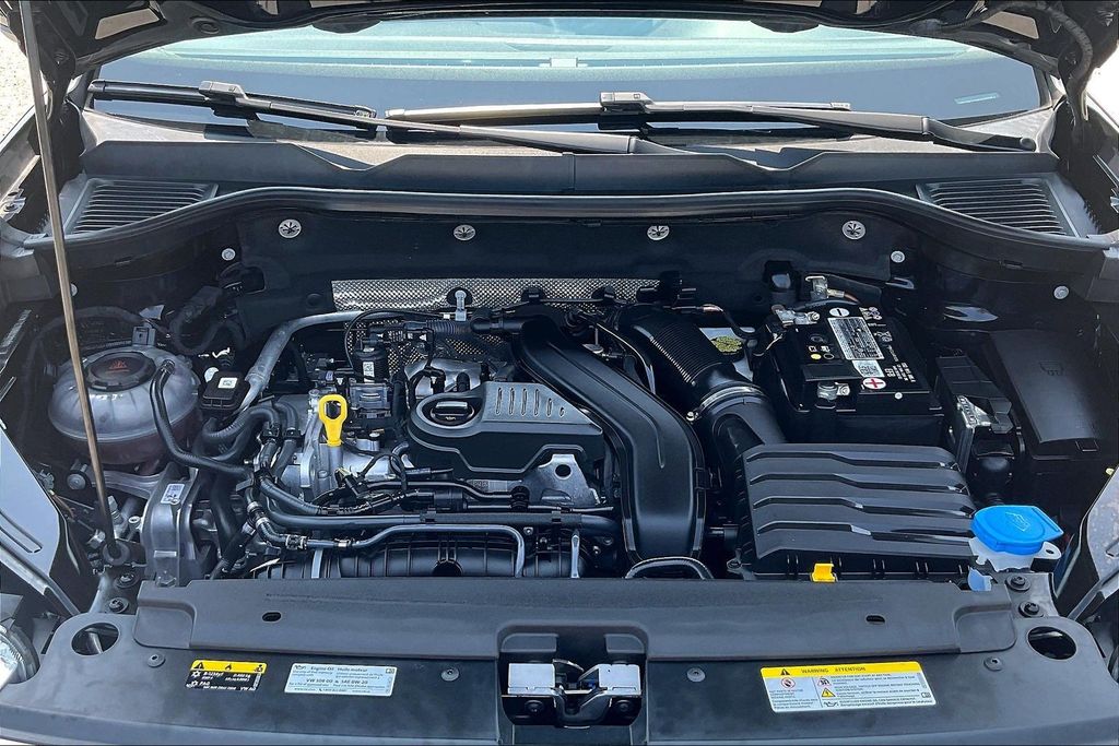Used 2022 Volkswagen Taos SUV