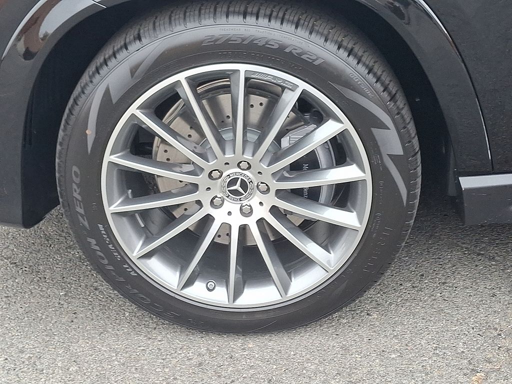 Thumbnail: 2026 Mercedes-Benz GLE - 5