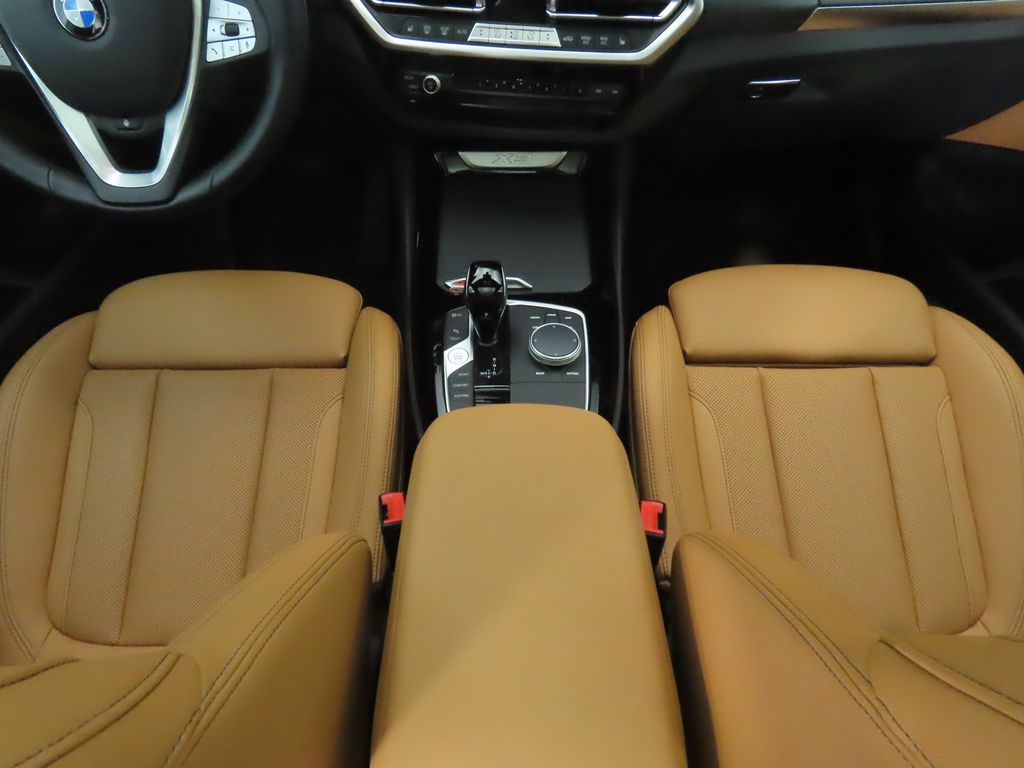 Thumbnail: 2022 BMW X3 - 18