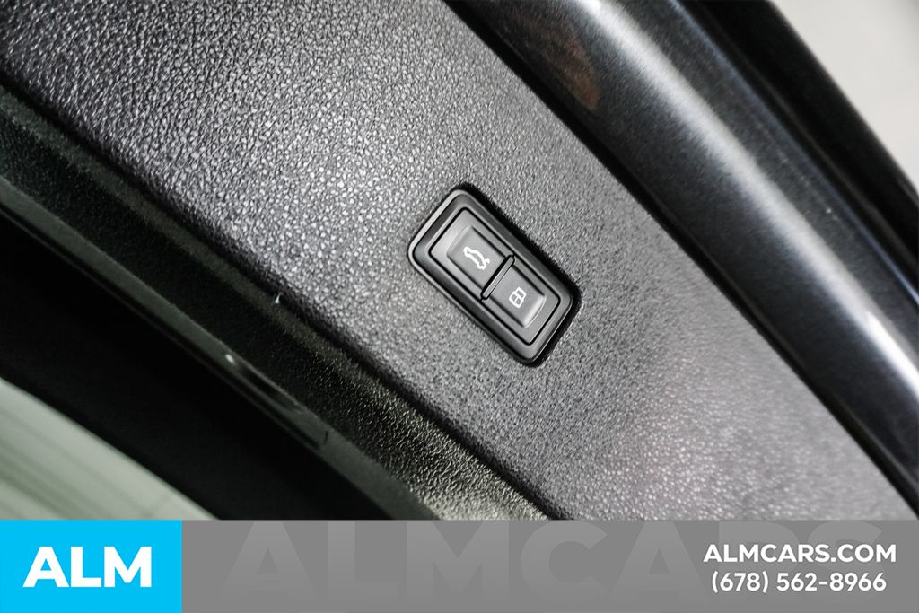 Used 2021  Audi 55 Premium Plus image 22