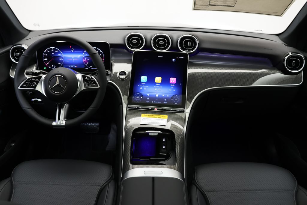 Thumbnail: 2026 Mercedes-Benz GLC - 20