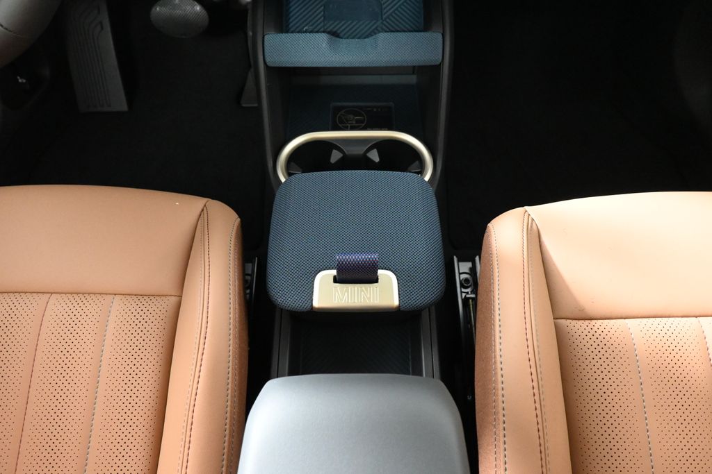 Thumbnail: 2025 MINI Cooper Countryman - 18