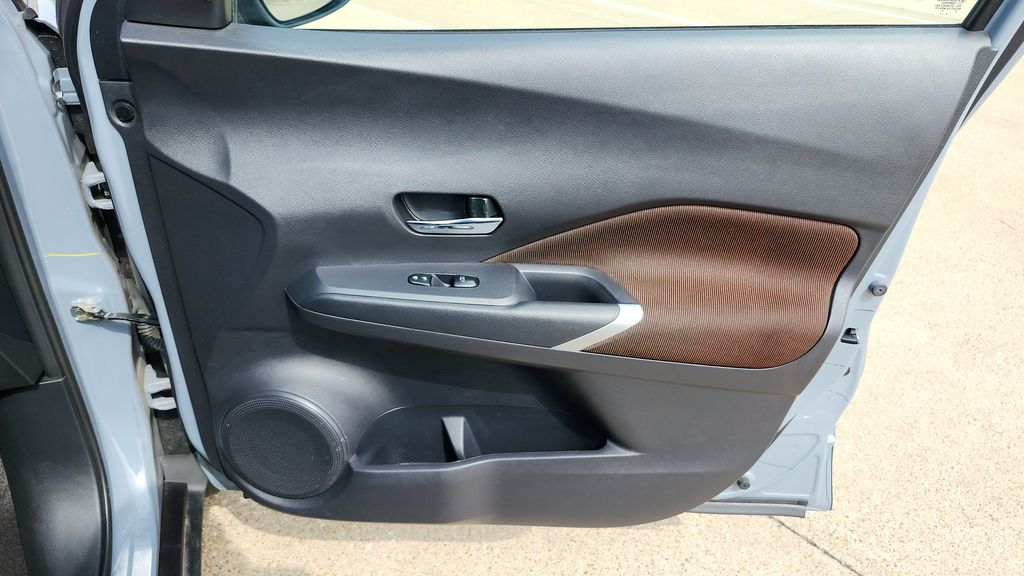 2024 Nissan Kicks