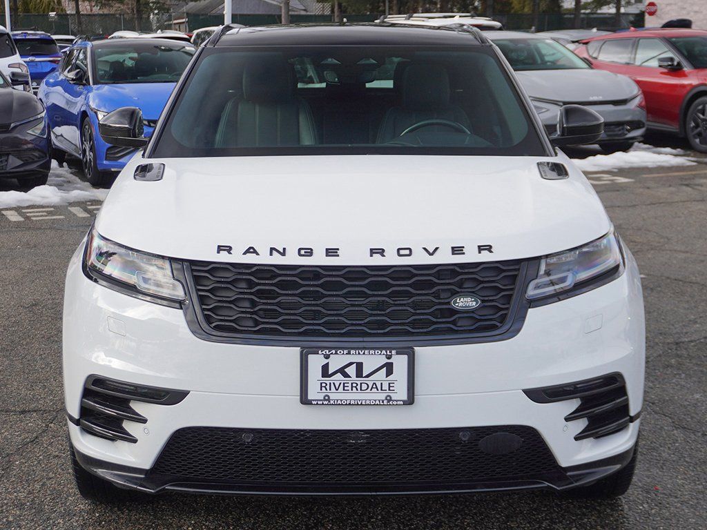 Used 2023 White Land Rover HST image 16