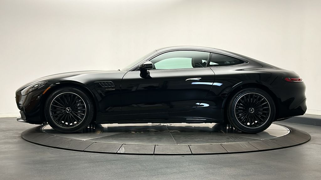 2025 Mercedes-Benz AMG GT 43 4