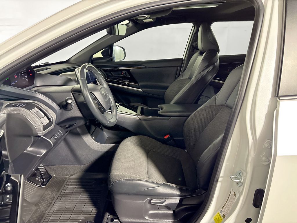 2023 Toyota bZ4X XLE