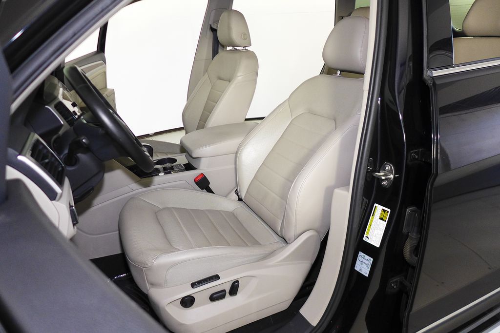 Thumbnail: 2018 Volkswagen Atlas - 22