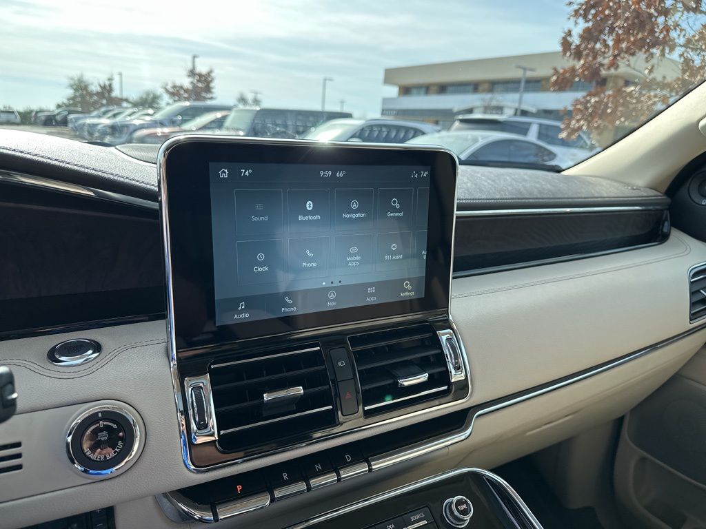 Used Car 2020 Lincoln Navigator L  L Reserve For Sale Under $35,000 In Austin, Texas