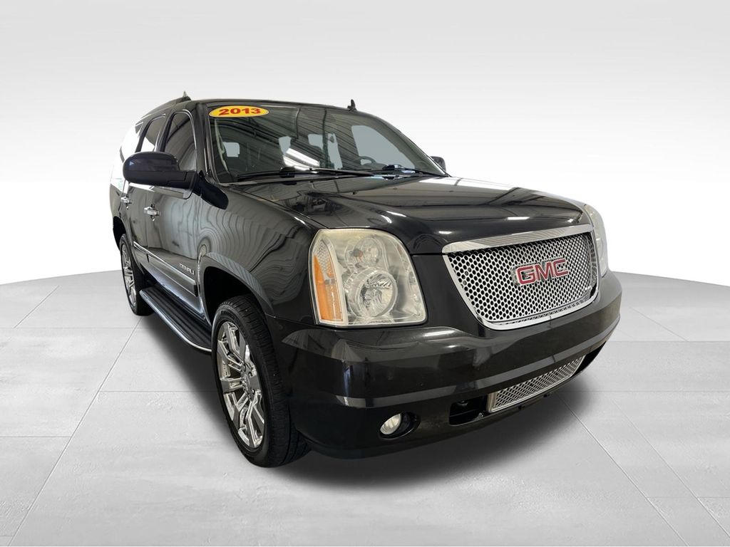 Carbon Black Metallic 2013 GMC Yukon SUV / Crossover All-Wheel Drive 6-Speed Automatic Overdrive
