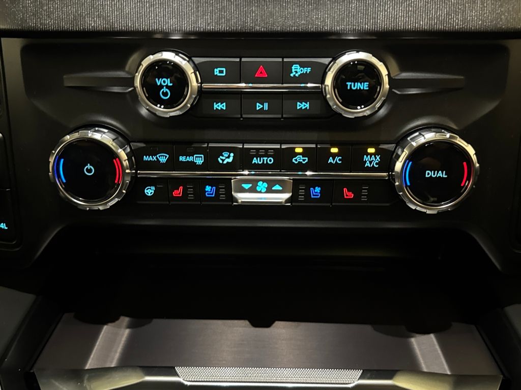 New 2026 Blue Ford Platinum image 34