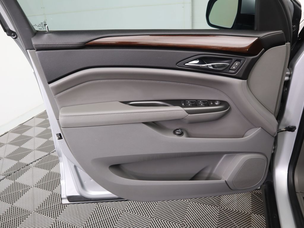 Thumbnail: 2012 Cadillac SRX - 24