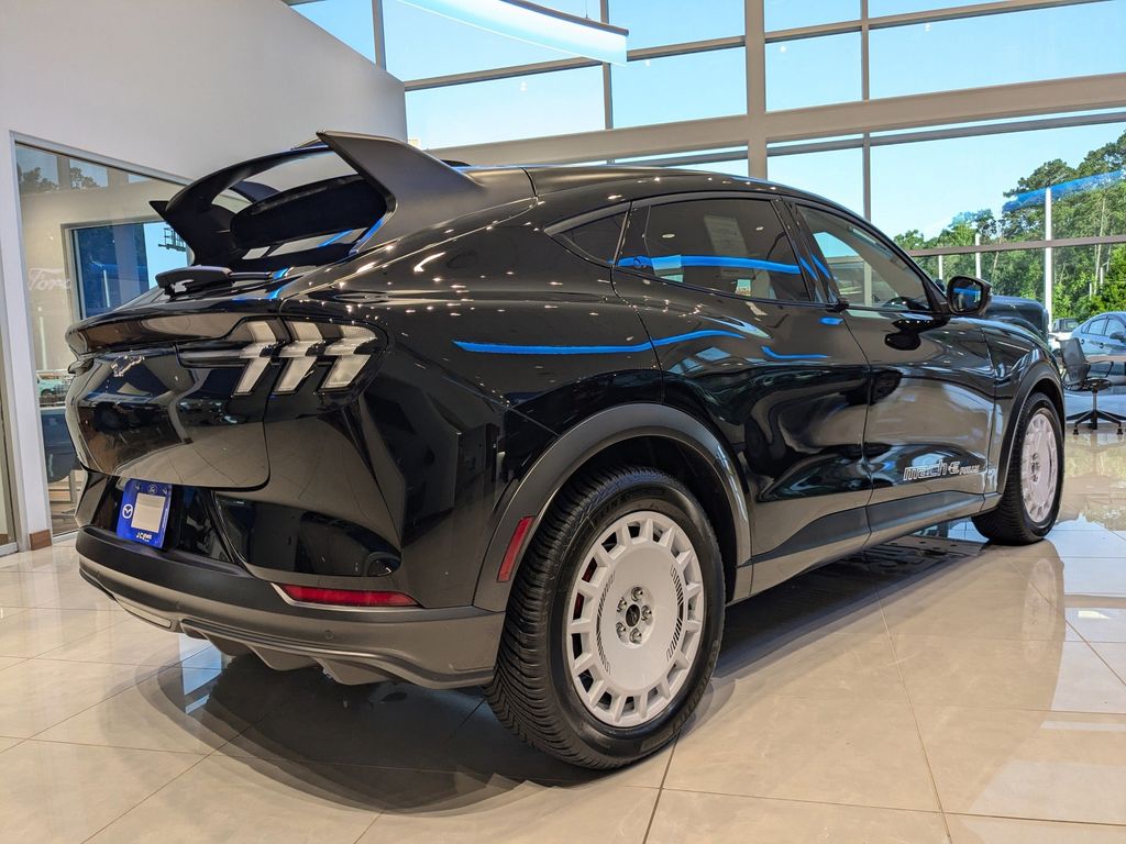 2025 Ford Mustang Mach-E GT