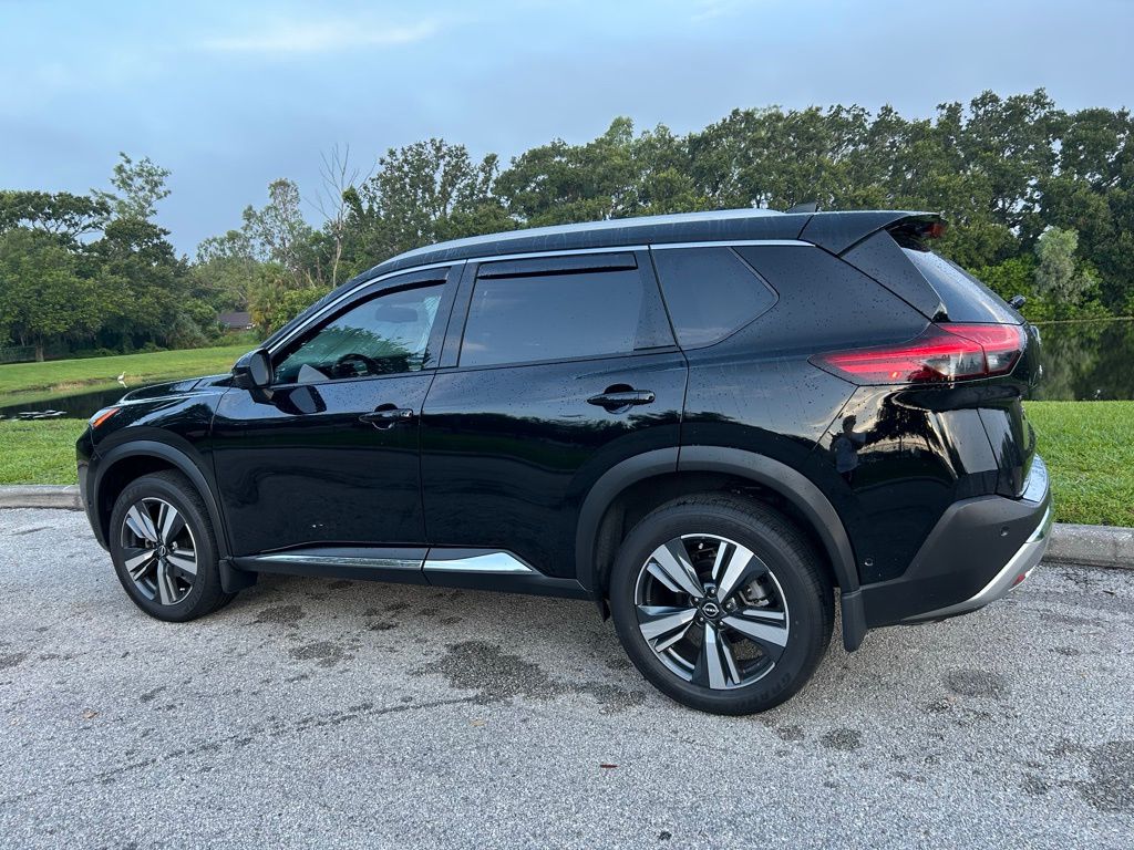 Thumbnail: 2023 Nissan Rogue - 3